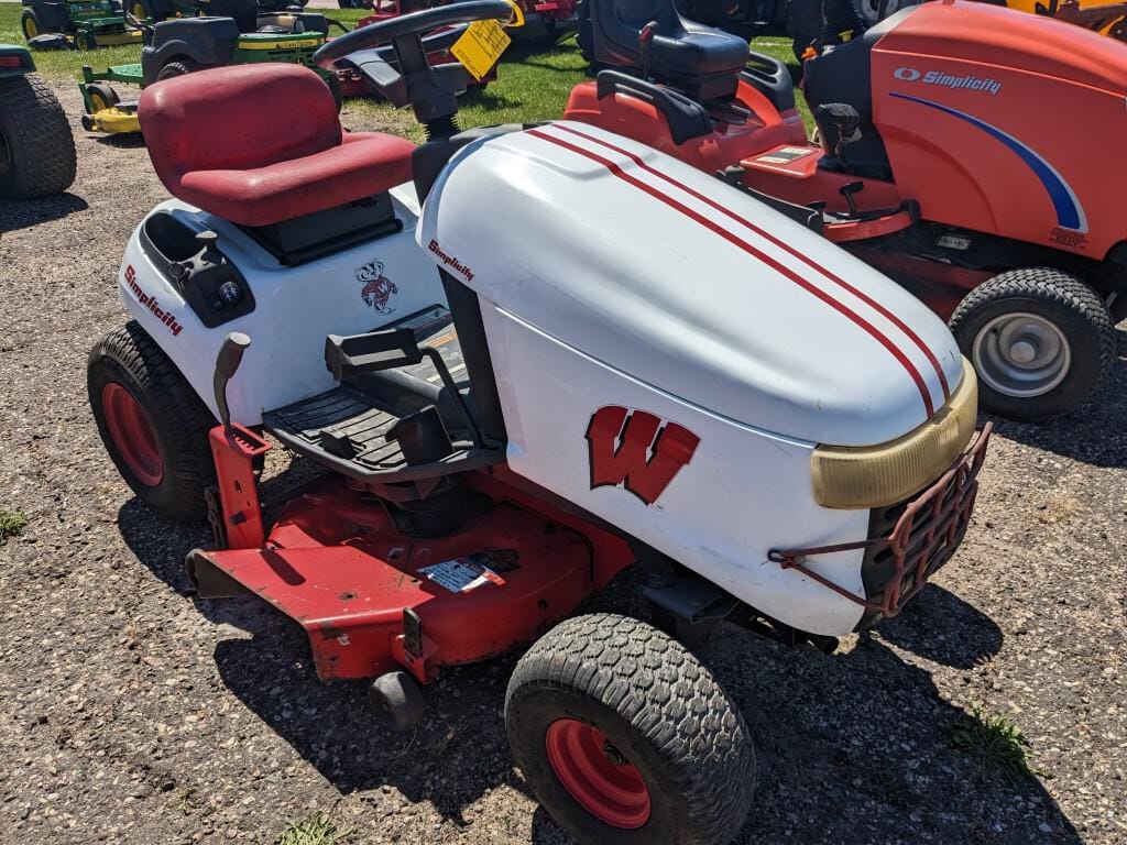 Main image Simplicity Broadmoor