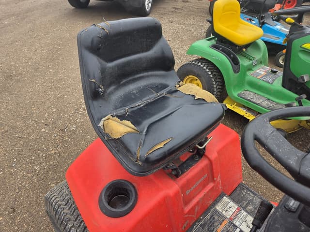 Image of Simplicity Broadmoor equipment image 4