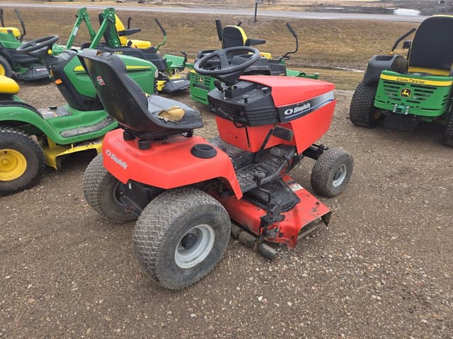 Image of Simplicity Broadmoor equipment image 3