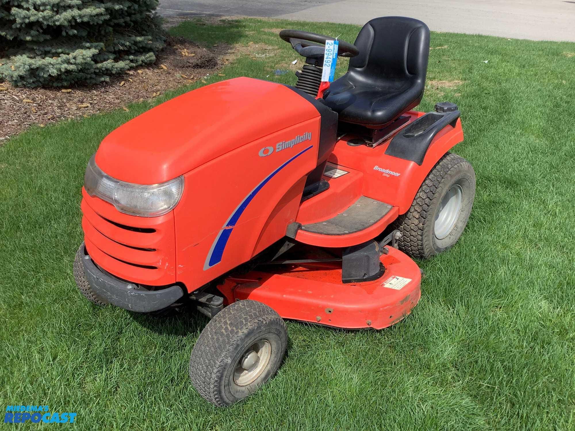 Main image Simplicity Broadmoor