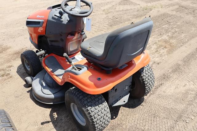 Image of Husqvarna YTH18K46 equipment image 4