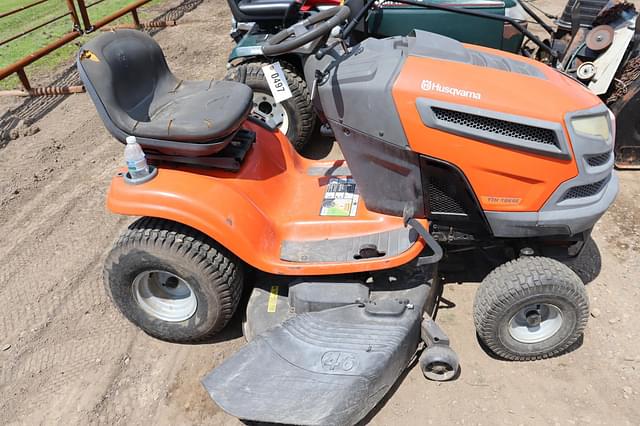 Image of Husqvarna YTH18K46 equipment image 3