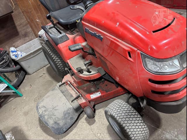 Image of Simplicity Prestige equipment image 2