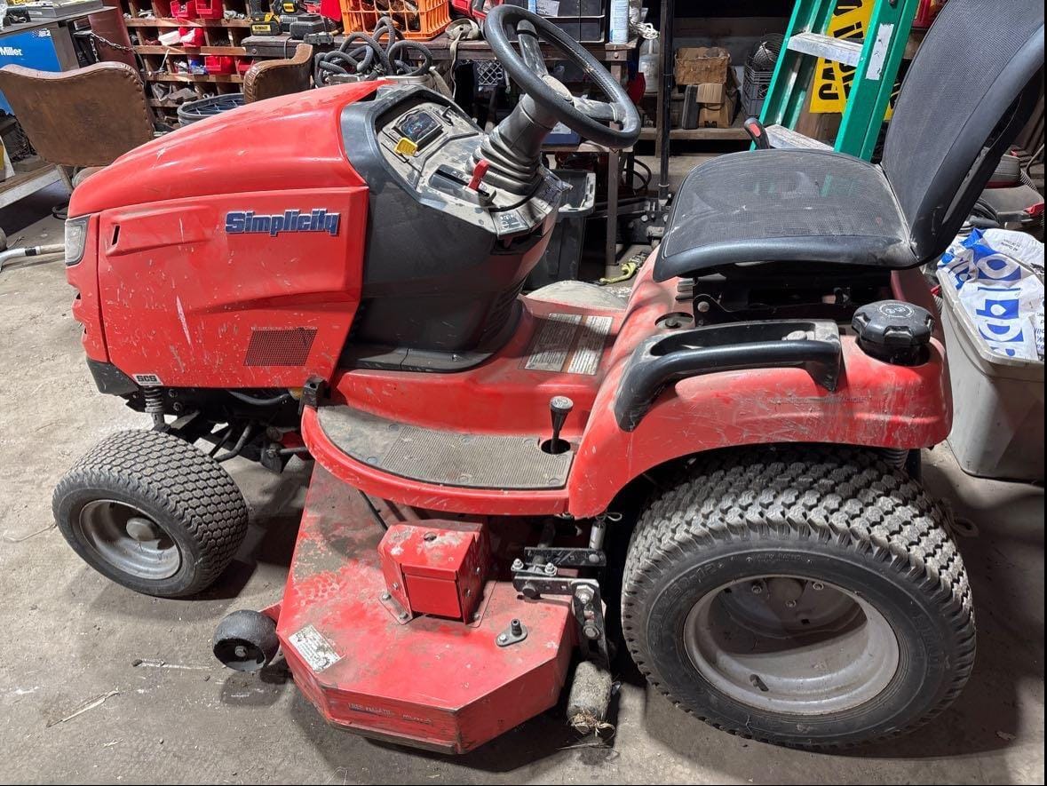 Simplicity Prestige Equipment Image0