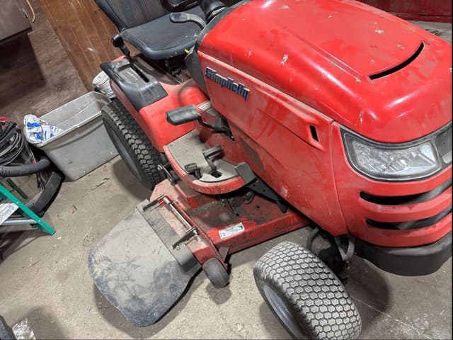 Image of Simplicity Prestige equipment image 2