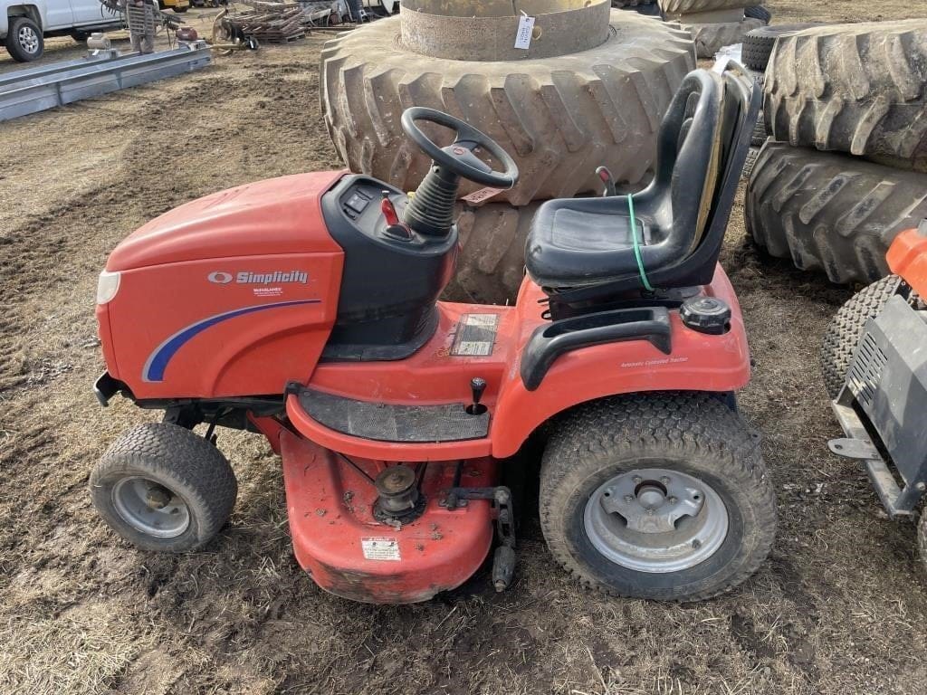 Simplicity Prestige Equipment Image0