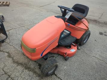 Main image Simplicity Regent