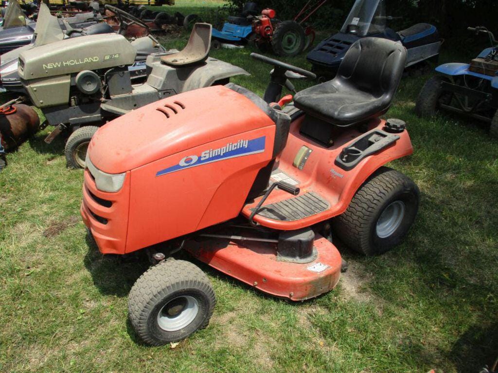 Main image Simplicity Regent