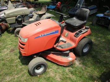 Main image Simplicity Regent