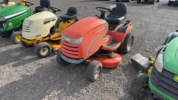 Main image Simplicity Broadmoor