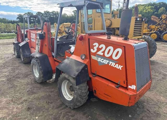 Image of Skat Trak 3200 equipment image 2