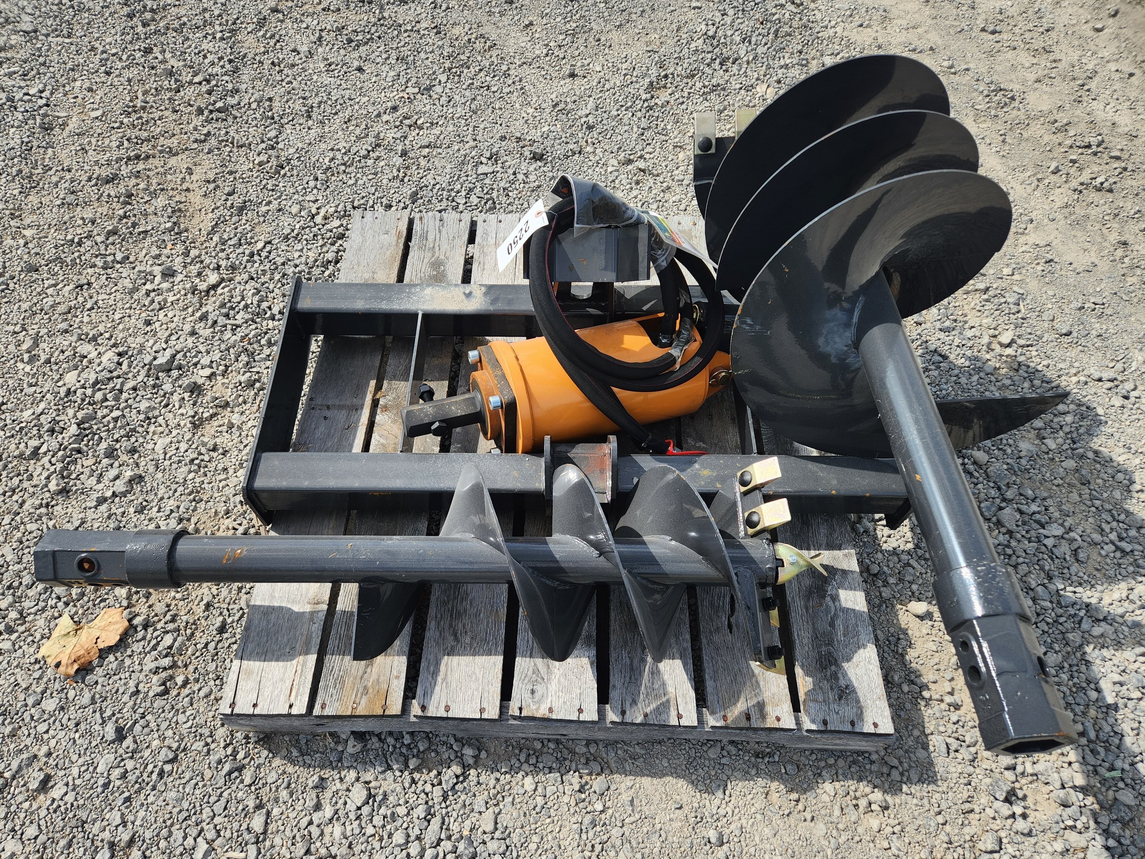 2025 Wolverine ZW-ADB-1218R Equipment Image0