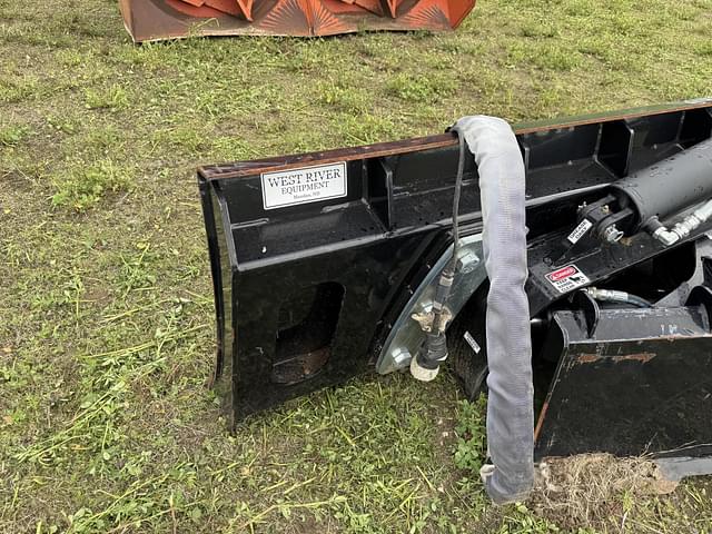 Image of Skidpro 667 equipment image 3