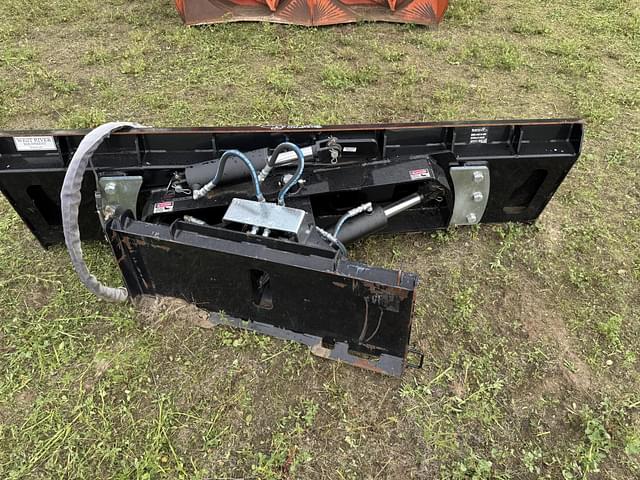 Image of Skidpro 667 equipment image 4