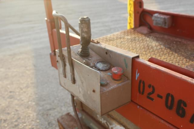 Image of Sky Jack 3219 equipment image 4