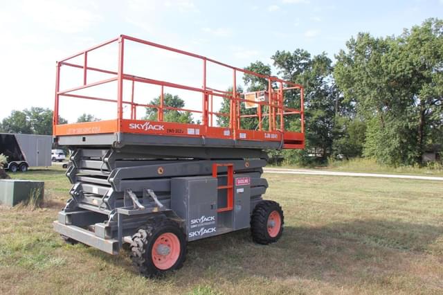 Image of Sky Jack SJ8841 equipment image 4