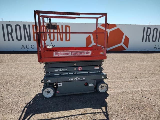 Image of Sky Jack SJ III-3219 equipment image 1