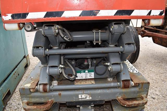 Image of Sky Jack SJIII3219 equipment image 4