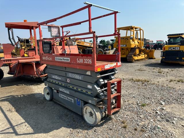 Image of Sky Jack SJ3226 equipment image 3