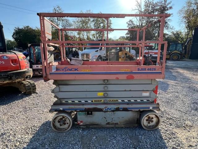 Image of Sky Jack SJ4626 equipment image 3