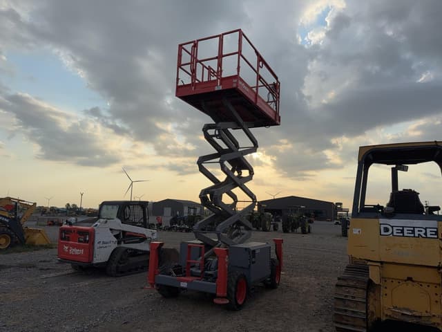 Image of Sky Jack SJ6832RT equipment image 3