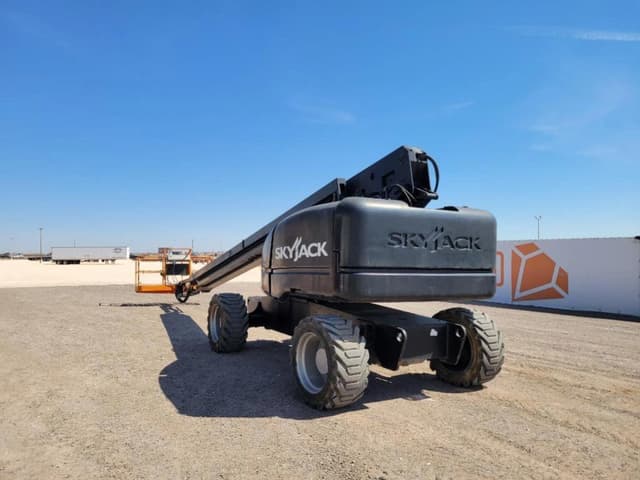 Image of Sky Jack SJ86T equipment image 2