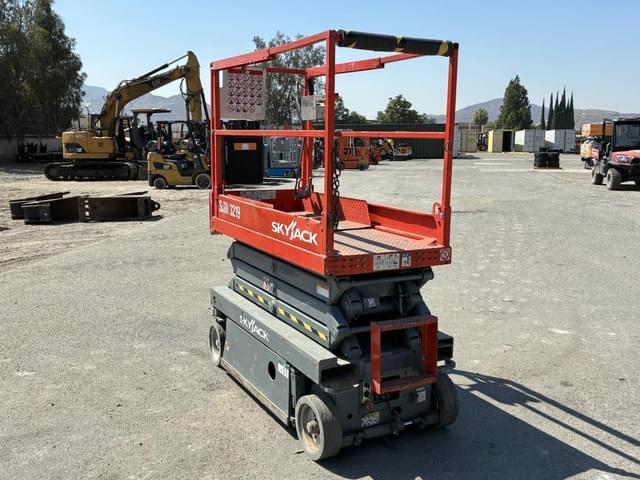 Image of Sky Jack SJIII3219 equipment image 3