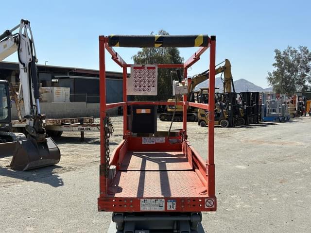 Image of Sky Jack SJIII3219 equipment image 4