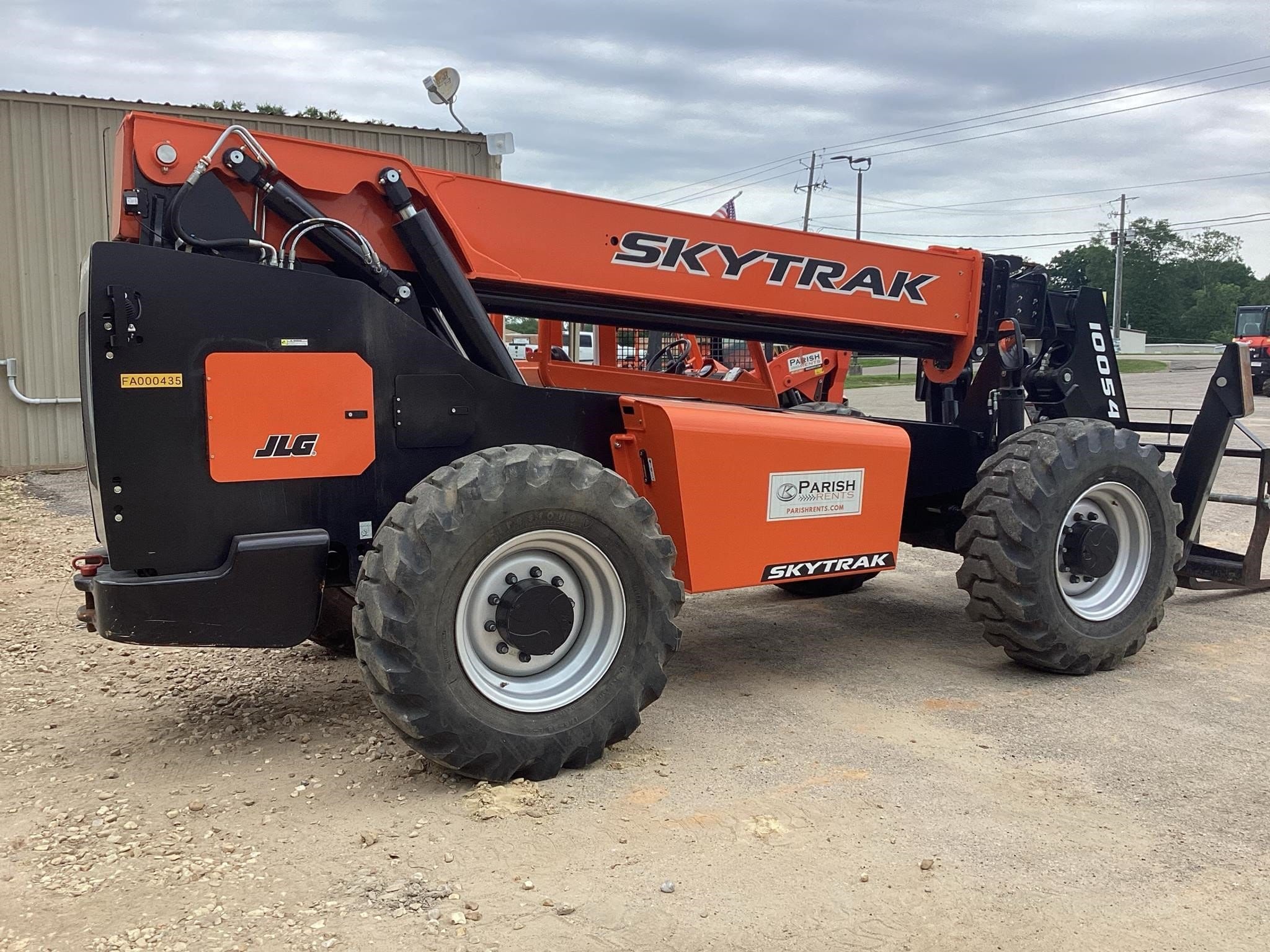 Main image Skytrak 10054