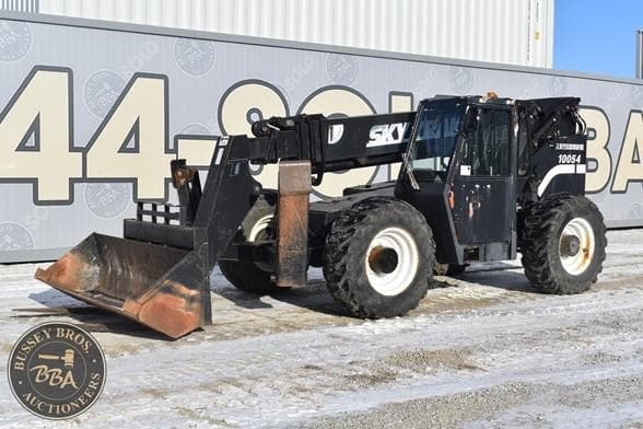 Image of Skytrak 10054 equipment image 1