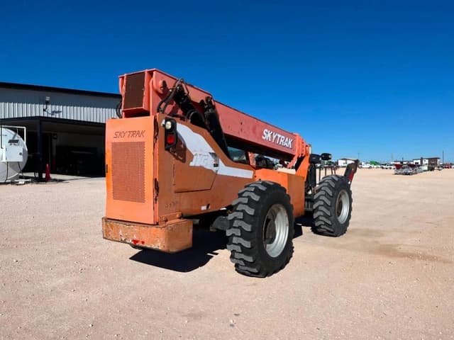 Image of Skytrak 10054 equipment image 4