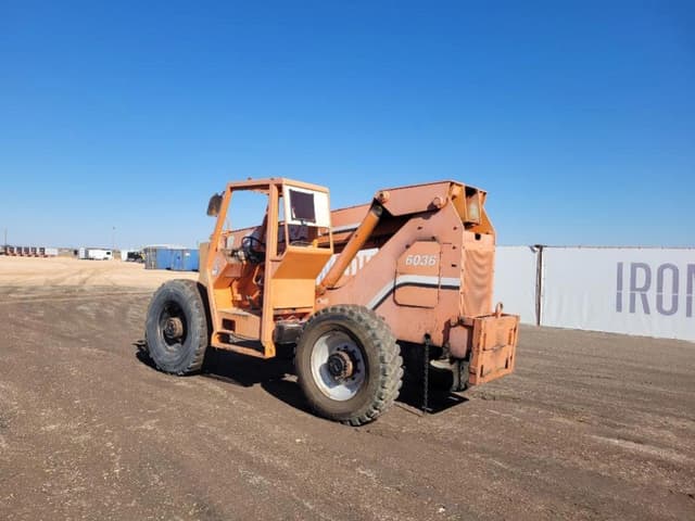 Image of Skytrak 6036 equipment image 2