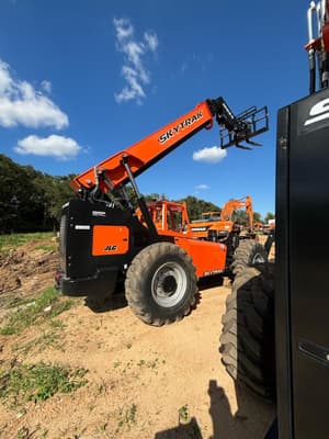 2023 Skytrak 8042 Image