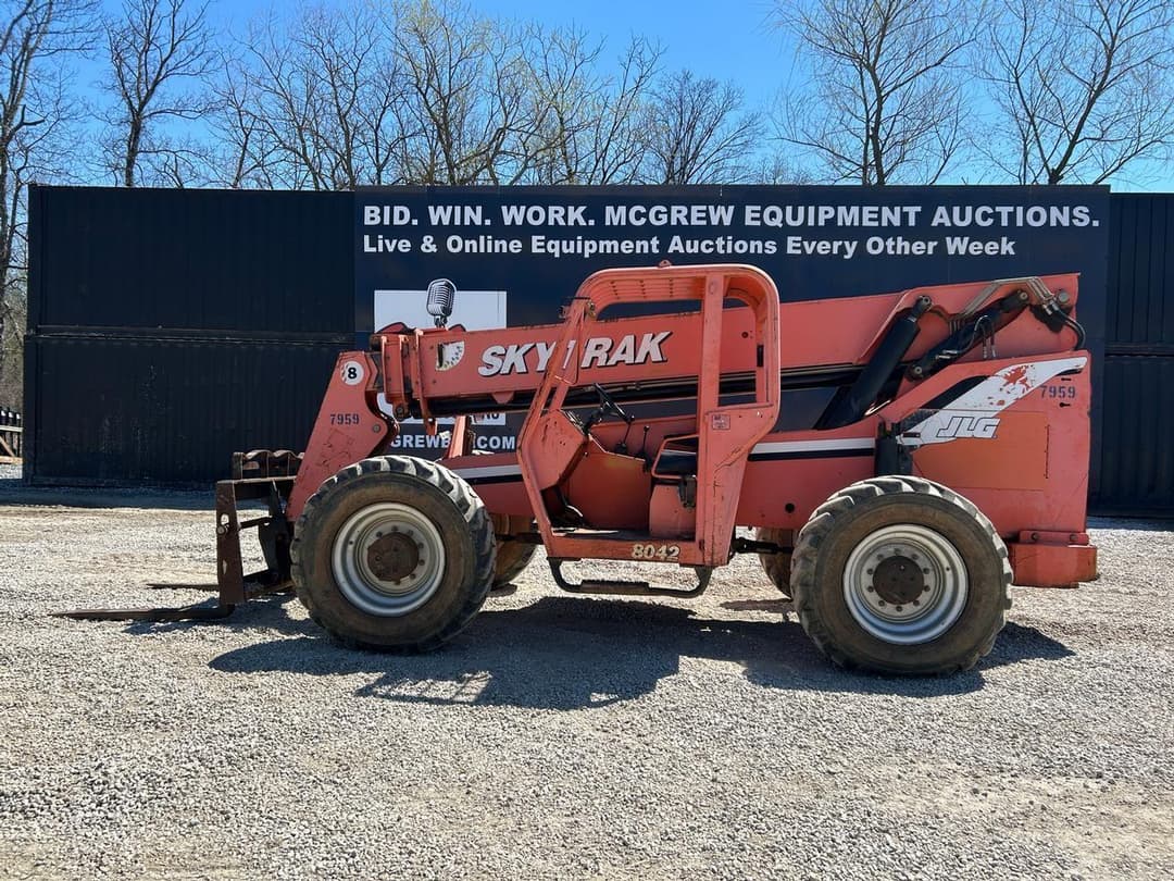 Image of Skytrak 8042 Primary image