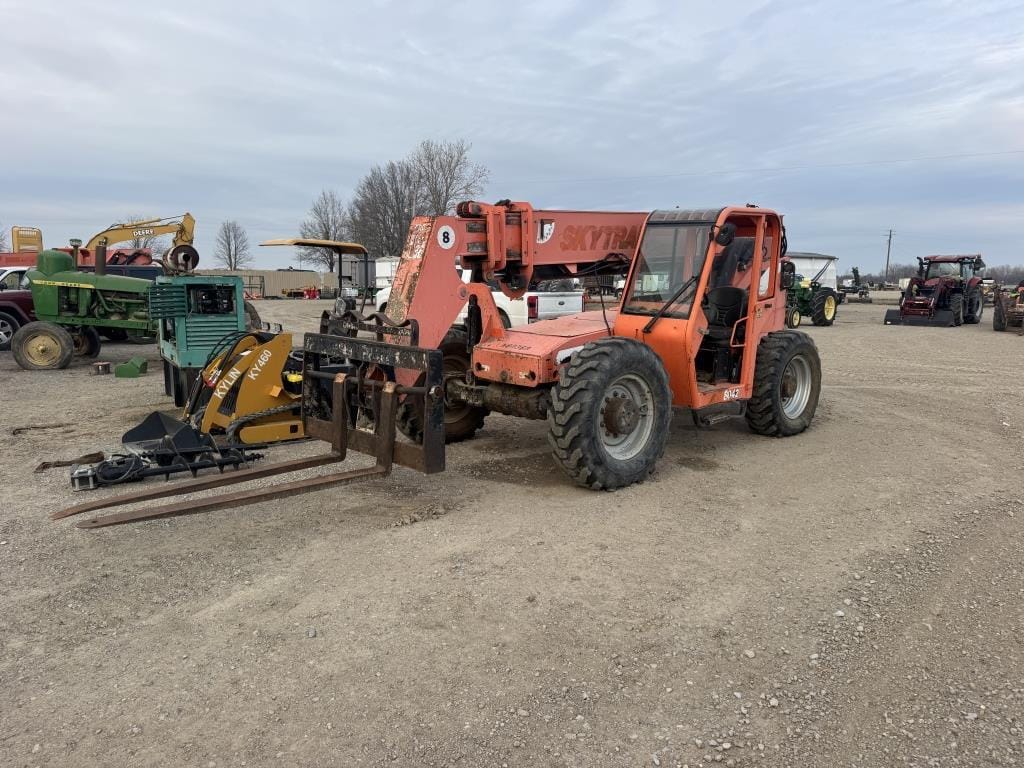 Skytrak 8042 Equipment Image0