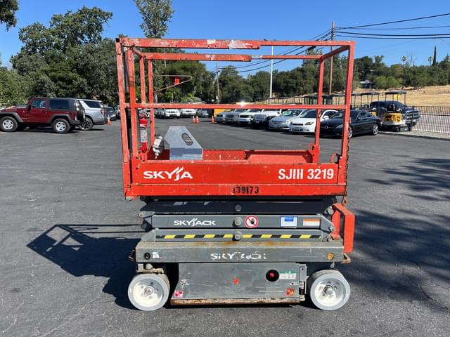 Image of Sky Jack SJIII3219 equipment image 2