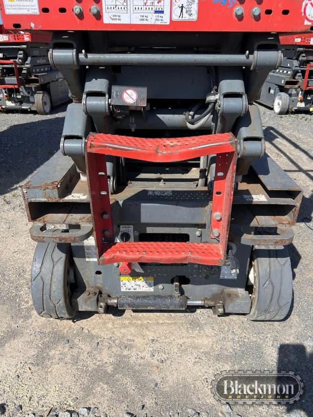 Image of Sky Jack 3219 equipment image 3