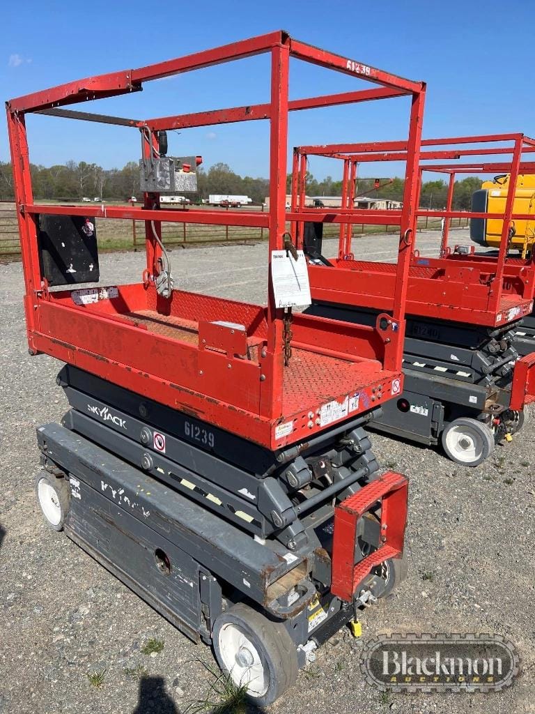 Sky Jack SJIII3215 Equipment Image0