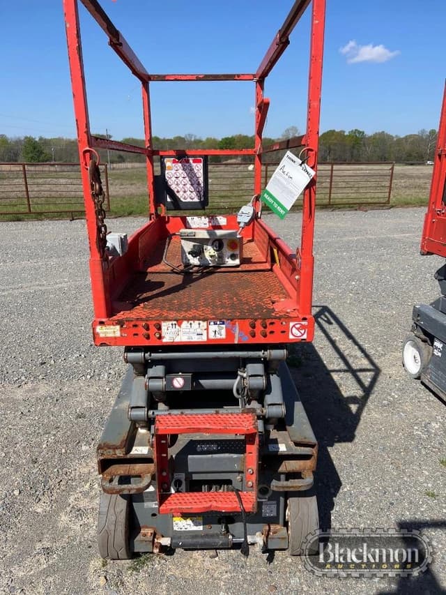 Image of Sky Jack 3219 equipment image 1