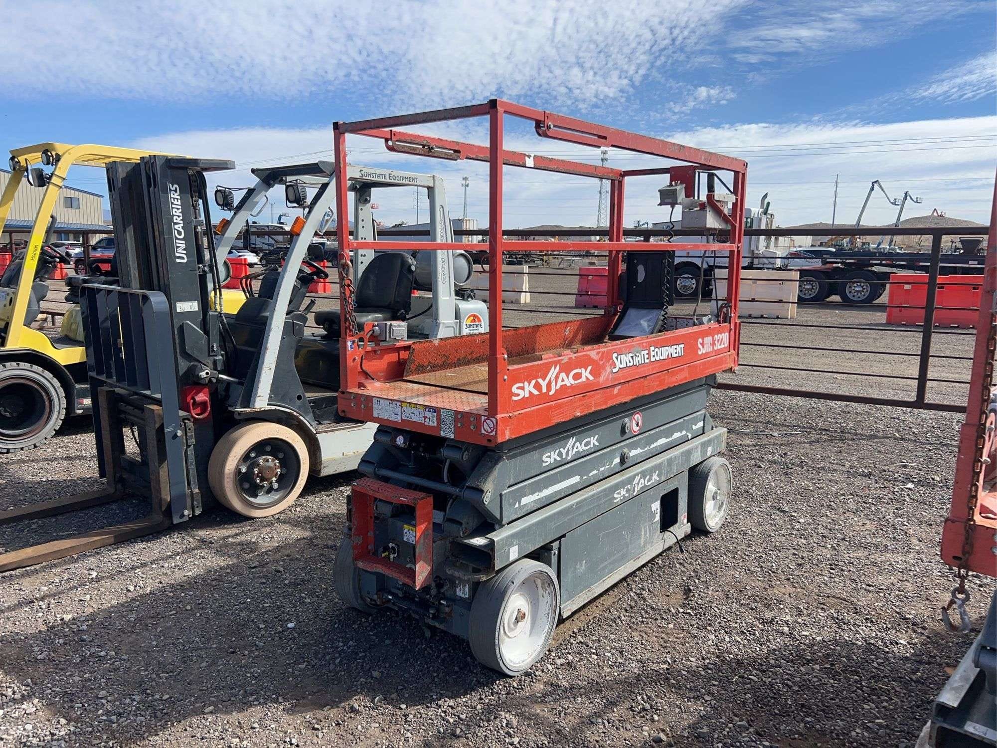 Sky Jack SJ3220 Equipment Image0