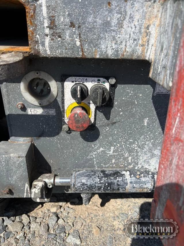 Image of Sky Jack SJIII4632 equipment image 3