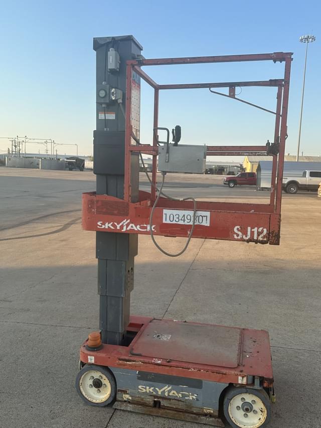 Image of Sky Jack SJ12 equipment image 4