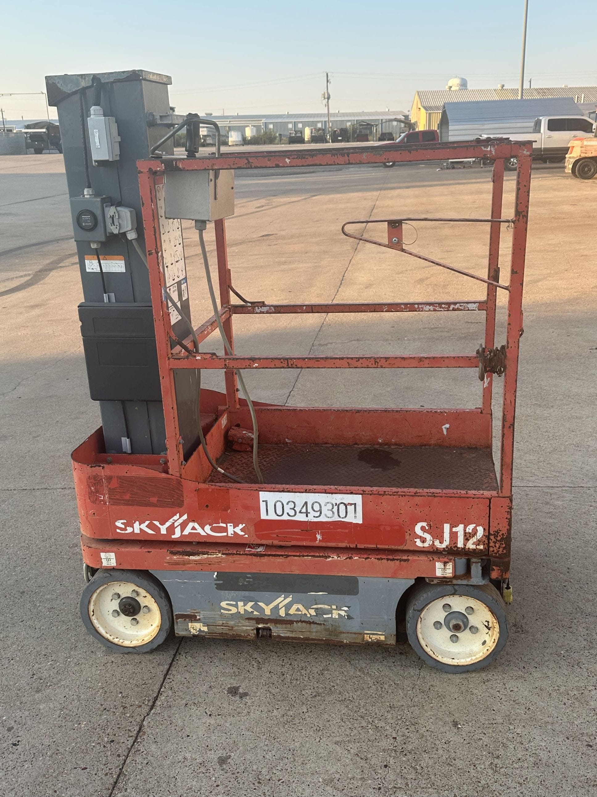 Sky Jack SJ12 Equipment Image0