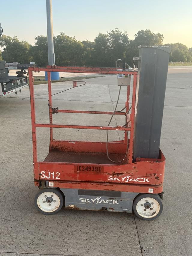 Image of Sky Jack SJ12 equipment image 2