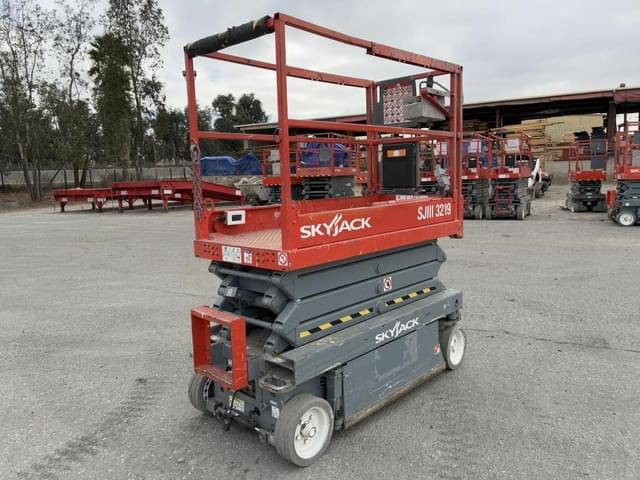 Image of Sky Jack SJIII3219 equipment image 2