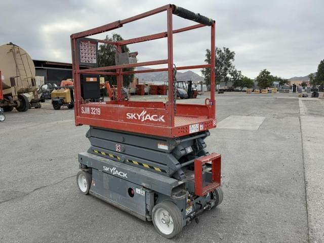 Image of Sky Jack SJIII3219 equipment image 3