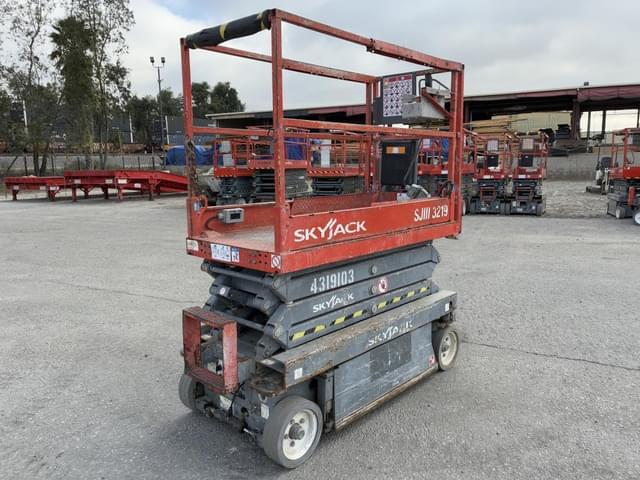 Image of Sky Jack SJIII3219 equipment image 2