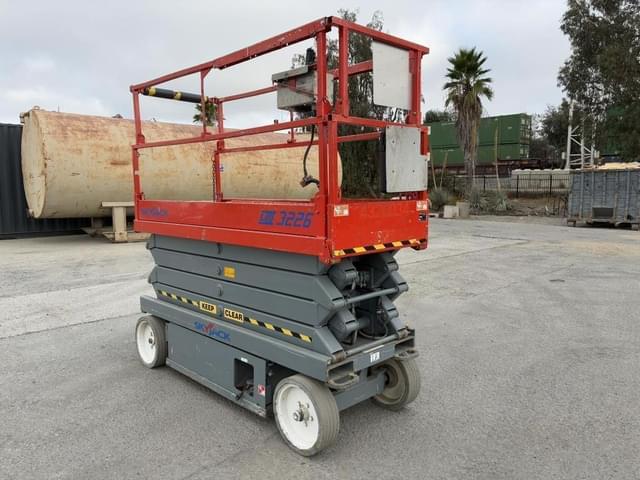 Image of Sky Jack SJIII3226 equipment image 1