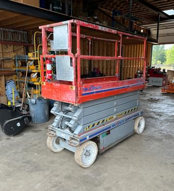 Main image Sky Jack 3226