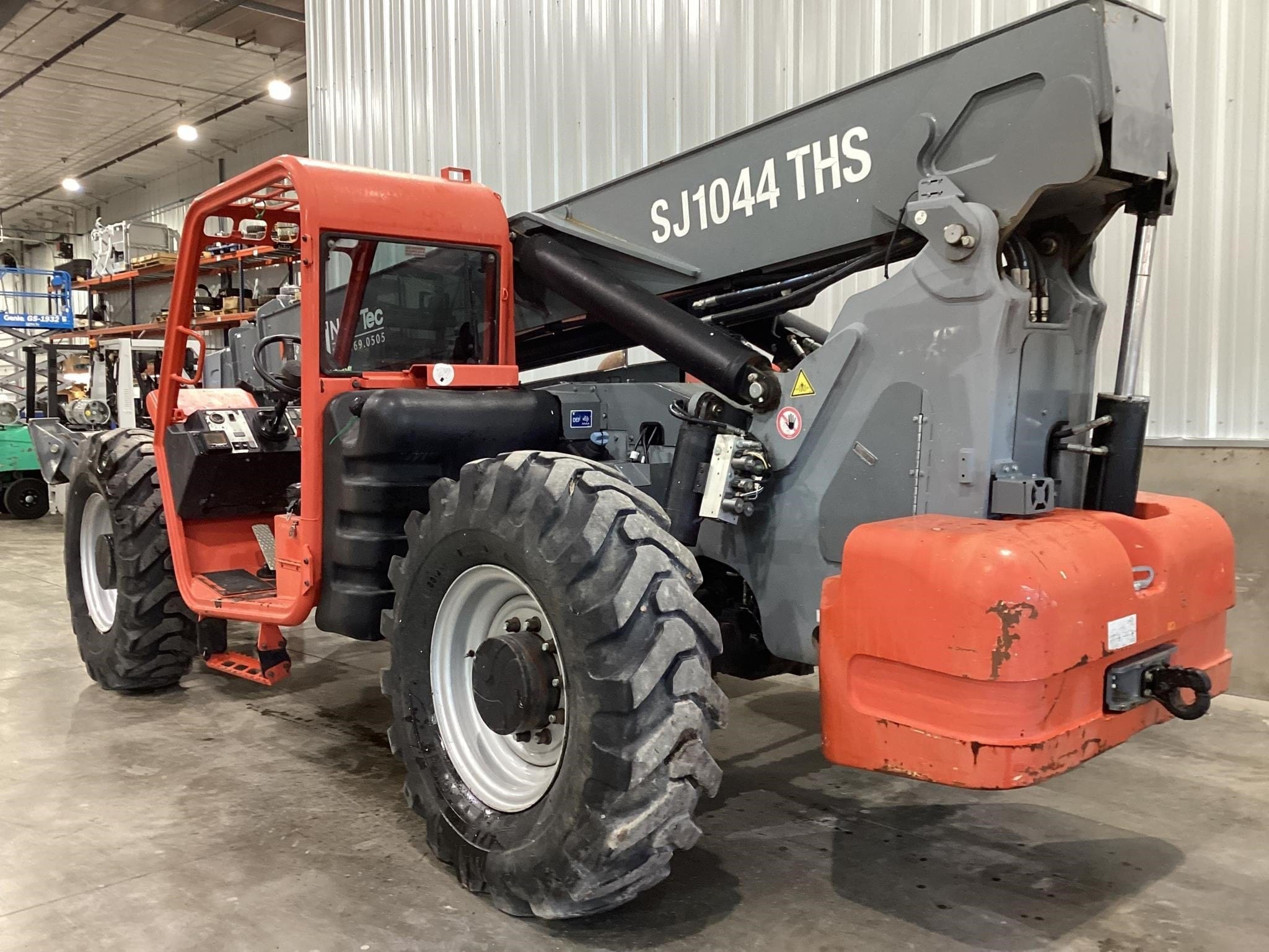 2016 Sky Jack SJ1044TH Equipment Image0